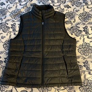 Amazon Essentials Vest